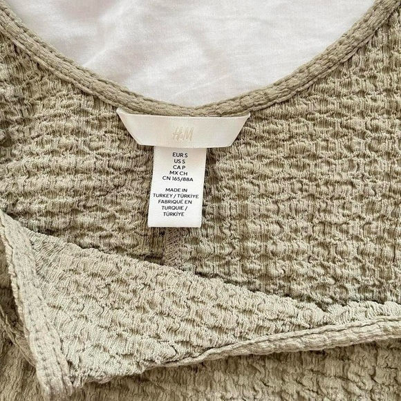 H&M form fitting maxi bodycon sage green dress - Picture 5 of 5